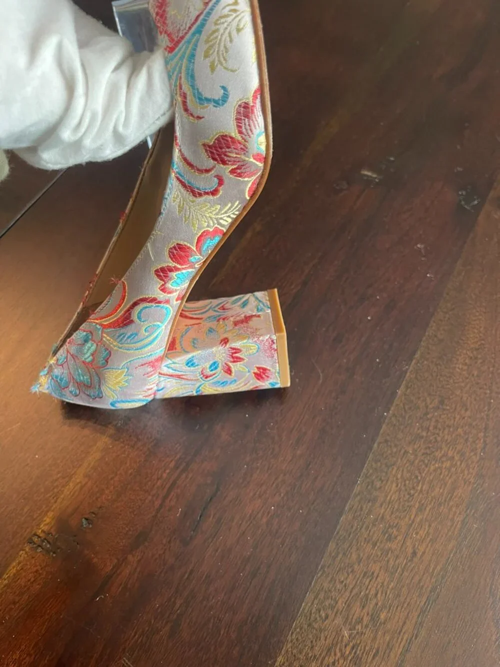 Rare Marc Fisher Zala Floral Brocade Embroidery Pointy Toe Block Heel Pumps SZ 9 - Picture 7 of 11